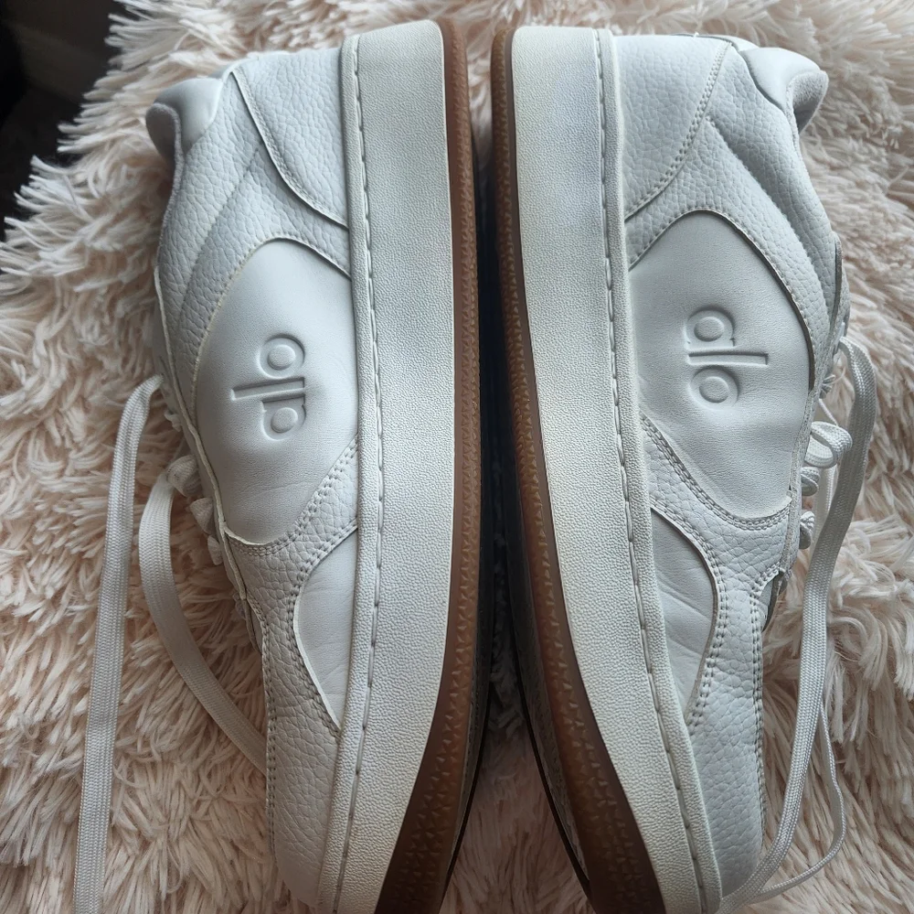 Alo  White Sneakers